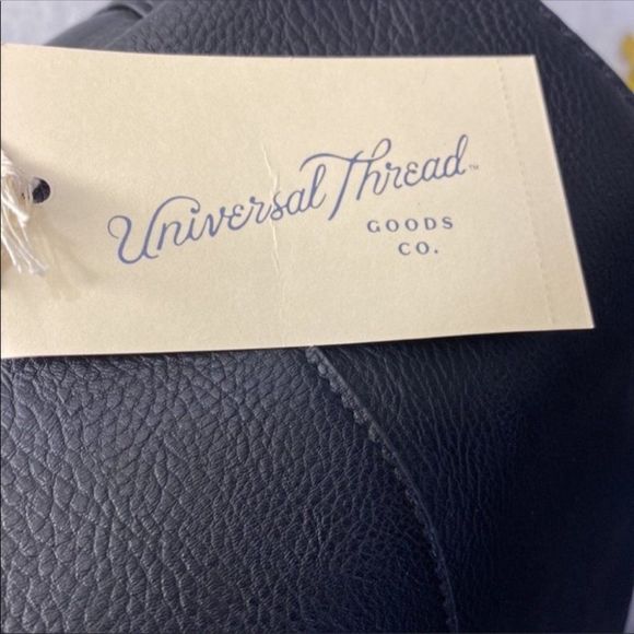 🌺 Universal Thread Faux Leather Black Backpack Bag- w/Flap Snap NEW with Tags - Picture 2 of 12